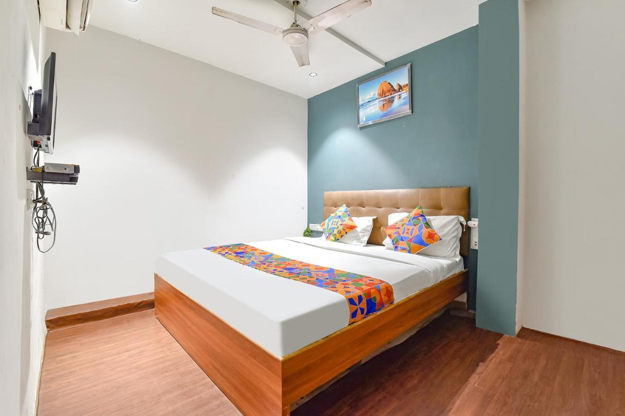 Fabhotel Nidhivan, Udhna Junction Surat Exterior photo
